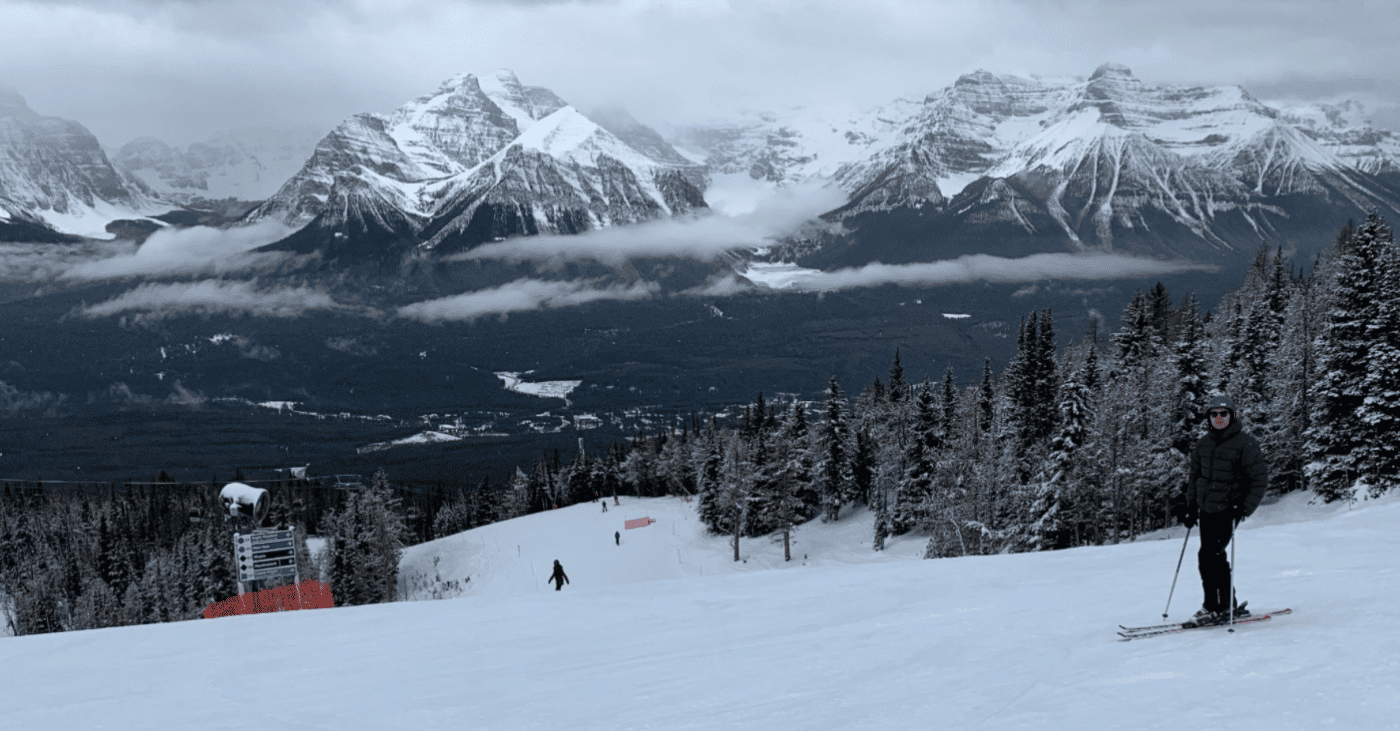 people skiing